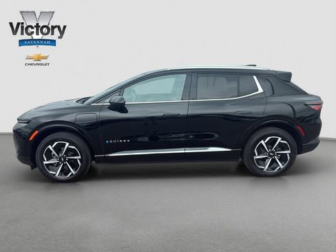 Used 2025 Chevrolet Equinox EV LT w/ Convenience Package AWD/4WD image 4