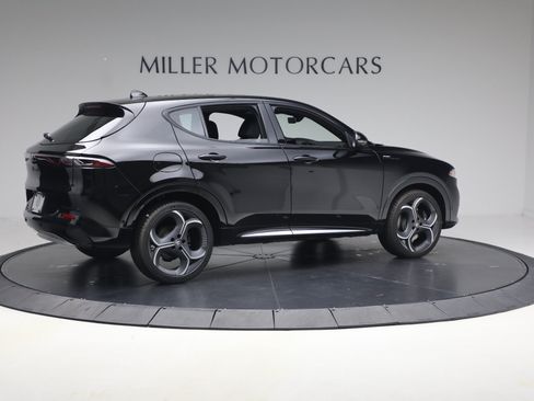 New 2026 Alfa Romeo Tonale w/ Active Assist Package AWD/4WD image 8
