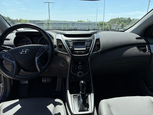 Used 2014 Hyundai Elantra Sport FWD image 28