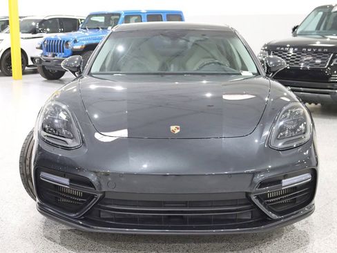 Used 2018 Porsche Panamera Turbo image 8