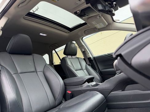 Certified 2023 Subaru Outback Limited image 11