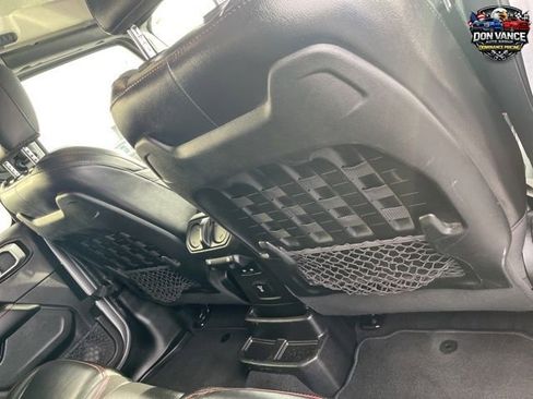 Used 2021 Jeep Wrangler Unlimited Rubicon image 37