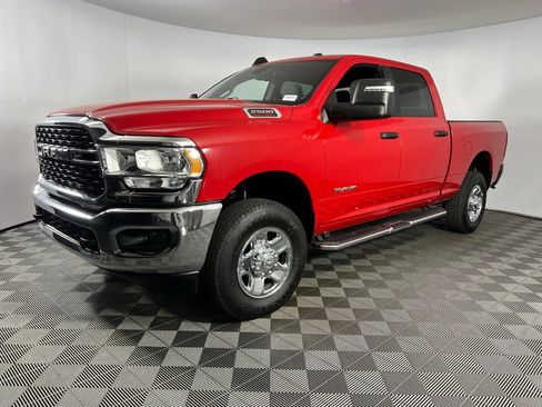 Used 2024 RAM 2500 Big Horn w/ Bed Utility Group image 3