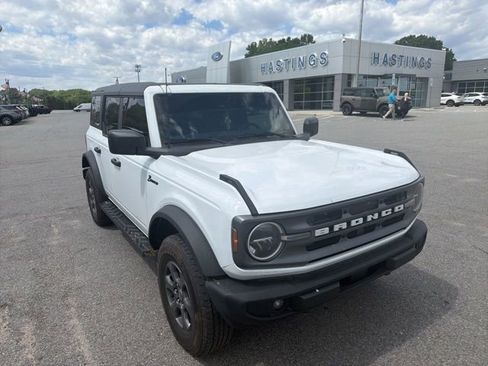Used 2024 Ford Bronco Big Bend AWD/4WD image 1