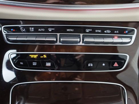 Used 2022 Mercedes-Benz E 350 4MATIC Sedan w/ Driver Assistance Package image 51