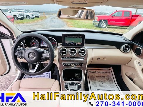 Used 2018 Mercedes-Benz C 300 4MATIC Sedan image 11