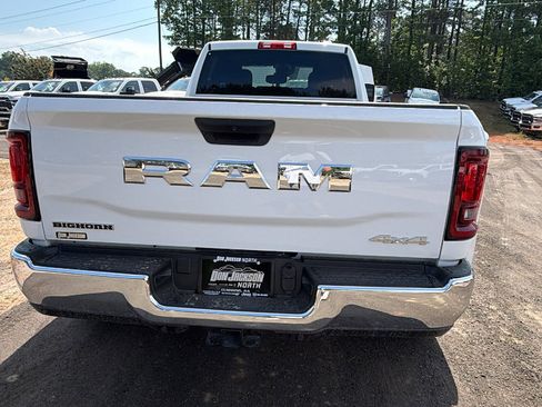 New 2026 RAM 3500 Big Horn AWD/4WD image 9