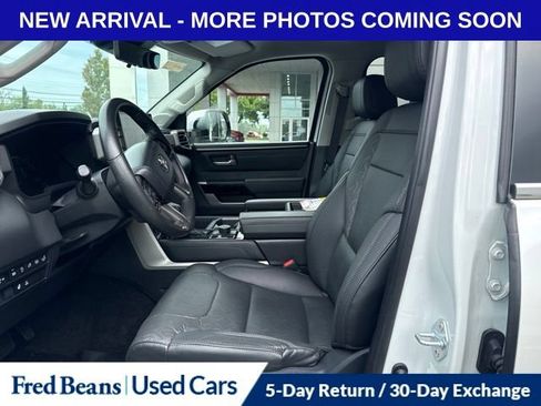 Used 2024 Toyota Tundra Limited AWD/4WD image 14
