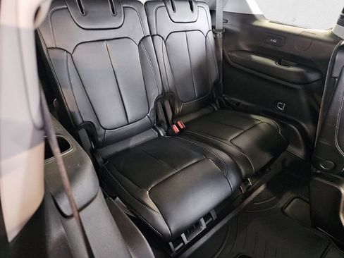 Used 2021 Jeep Grand Cherokee L Limited image 12