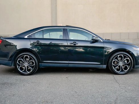 Used 2015 Ford Taurus SHO w/ Equipment Group 401A AWD/4WD image 4