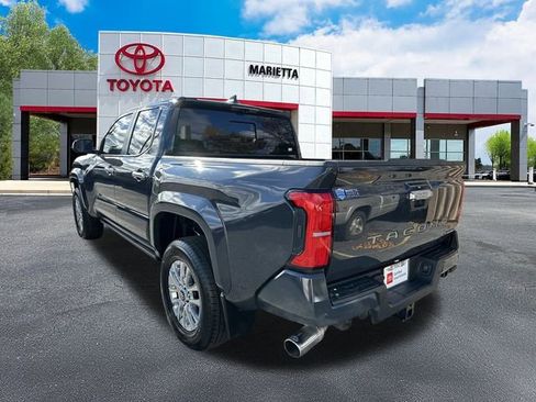 Certified 2025 Toyota Tacoma Limited image 29