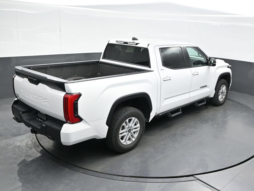 Used 2023 Toyota Tundra SR5 w/ SR5 Premium Package AWD/4WD image 46