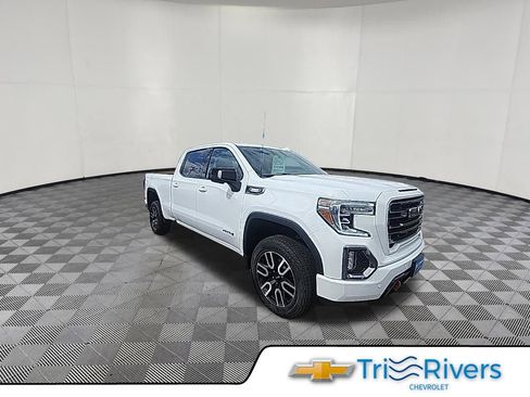 Used 2021 GMC Sierra 1500 AT4 w/ Driver Alert Package I AWD/4WD image 8