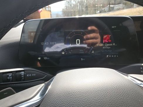 New 2026 Chevrolet Equinox LT w/ Safety and Technology Package image 17