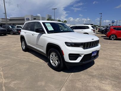 Used 2023 Jeep Grand Cherokee Laredo