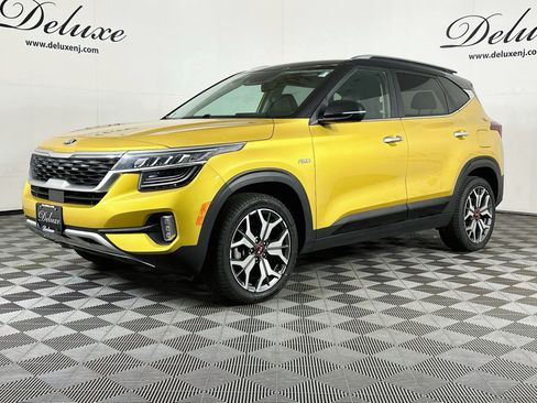 Used 2021 Kia Seltos SX AWD/4WD image 3