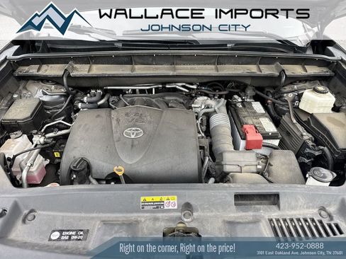 Used 2022 Toyota Highlander XSE FWD image 45