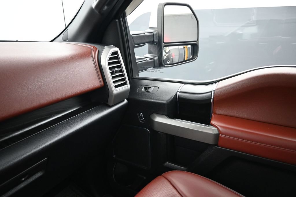 Used 2018 Ford F150 Platinum w/ Technology Package AWD/4WD image 11