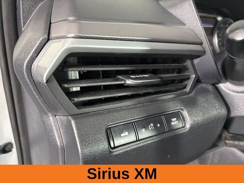 Used 2023 Nissan Altima 2.5 SR image 9