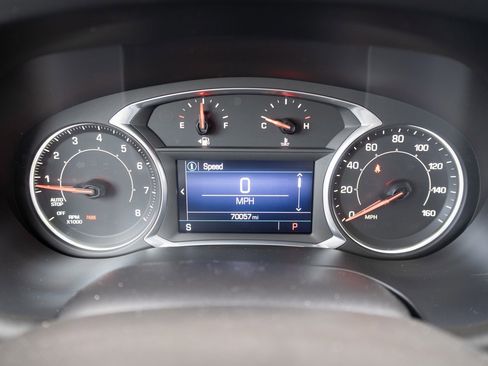 Used 2022 GMC Acadia SLE image 6