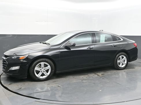 Used 2023 Chevrolet Malibu LT FWD image 4