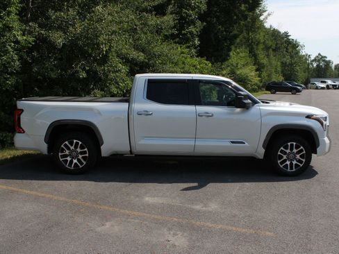 Used 2022 Toyota Tundra 1794 Edition w/ Advanced Package AWD/4WD image 4