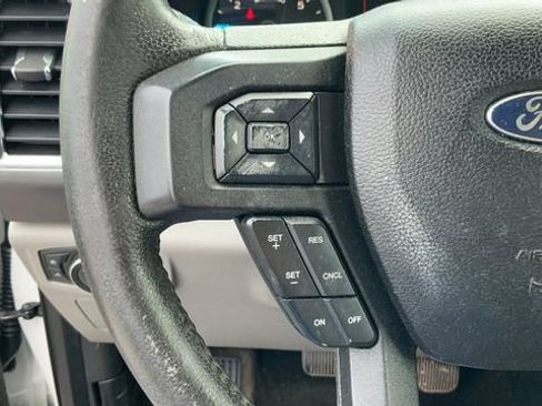 Used 2015 Ford F150 XLT w/ Equipment Group 301A Mid RWD image 11