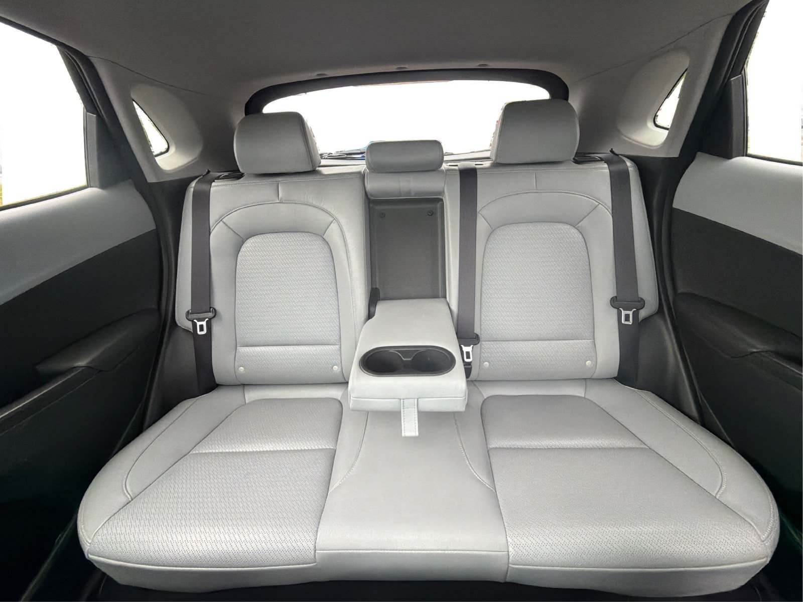 Used 2019 Hyundai Kona Ultimate AWD/4WD image 15