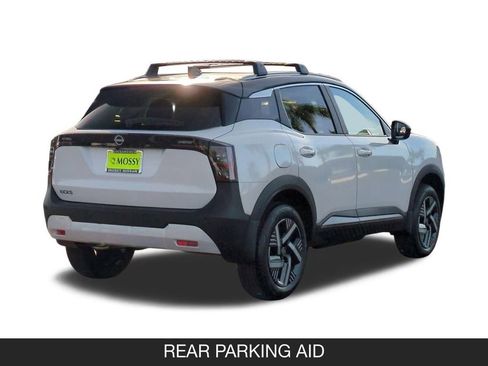 New 2026 Nissan Kicks SV w/ SV Premium Package FWD image 8