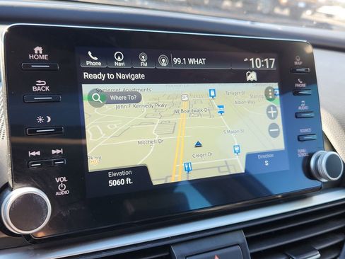 Used 2021 Honda Accord Touring image 25