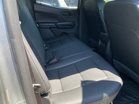 Used 2025 Chevrolet Colorado Trail Boss AWD/4WD image 10