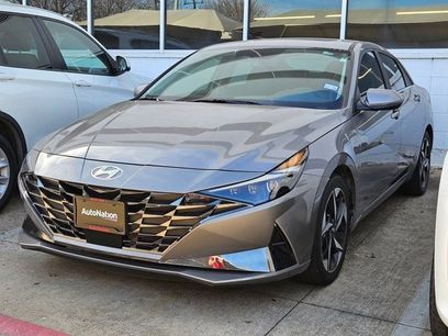 Used 2022 Hyundai Elantra Limited