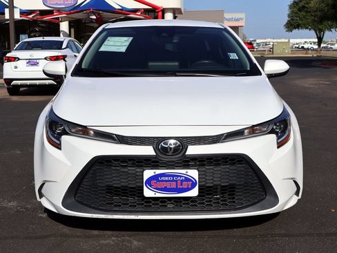Used 2022 Toyota Corolla LE FWD image 9
