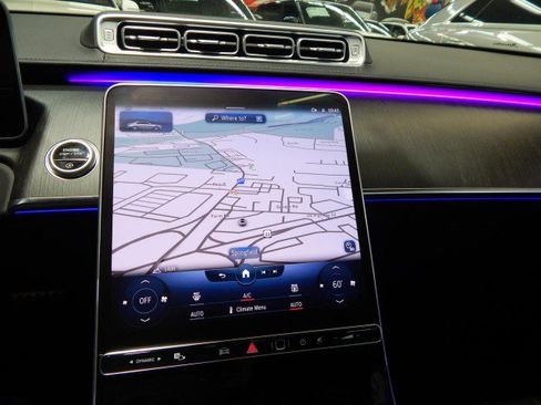 Used 2023 Mercedes-Benz S 580 4MATIC Sedan w/ AMG Line image 25