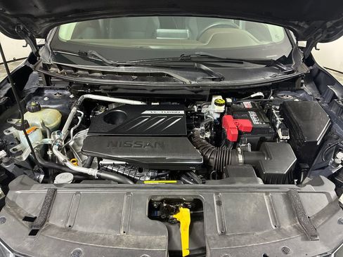 Used 2023 Nissan Rogue S AWD/4WD image 35