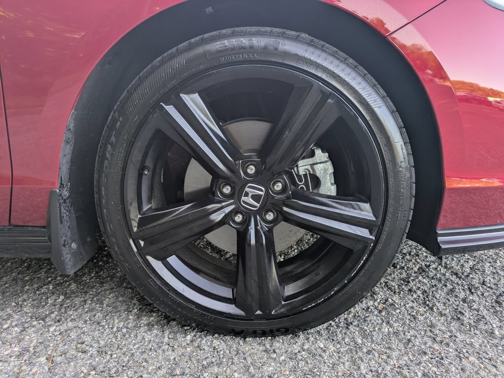 Used 2025 Honda Accord Sport image 11