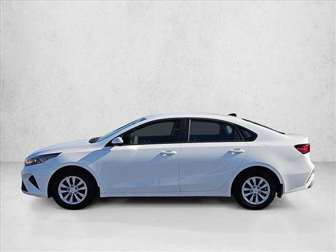 Used 2024 Kia Forte LX FWD image 9