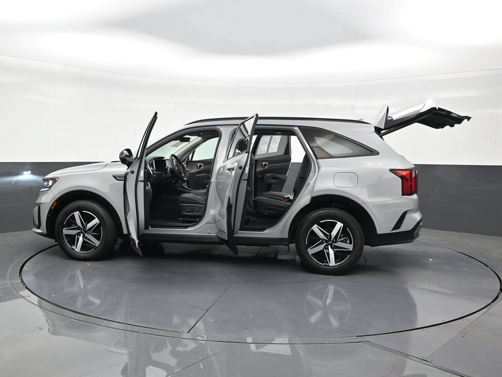 Used 2023 Kia Sorento EX w/ Panoramic Sunroof Package FWD image 31