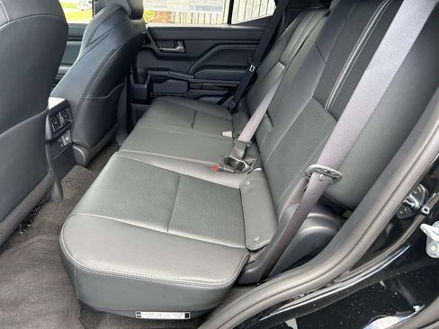 New 2026 Toyota 4Runner Limited AWD/4WD image 14