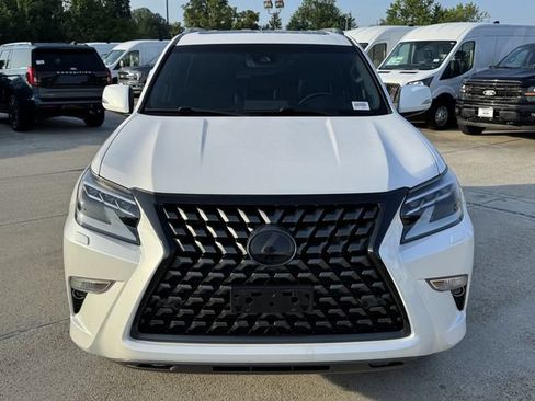 Used 2020 Lexus GX 460 Premium w/ Premium Package AWD/4WD image 2