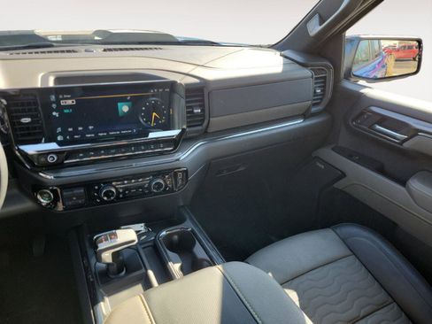 Used 2025 Chevrolet Silverado 1500 ZR2 w/ ZR2 Bison Edition AWD/4WD image 12