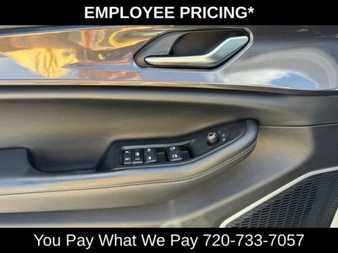Used 2021 Jeep Grand Cherokee L Laredo AWD/4WD image 11