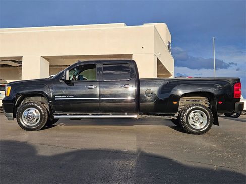 Used 2014 GMC Sierra 3500 Denali image 9