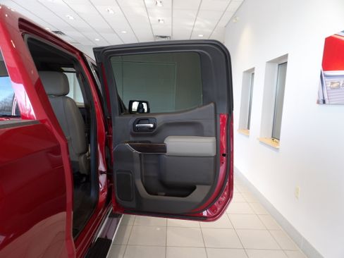 Used 2019 GMC Sierra 1500 SLT w/ SLT Premium Package image 22