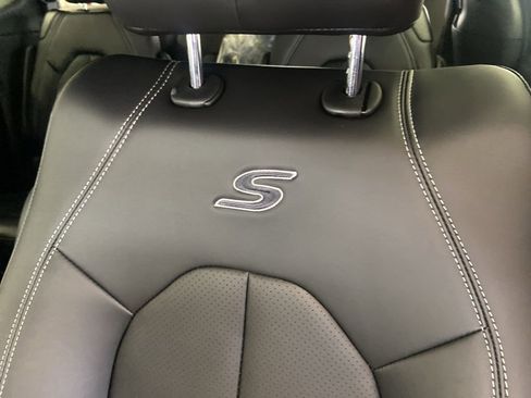 New 2026 Chrysler Pacifica Select image 7