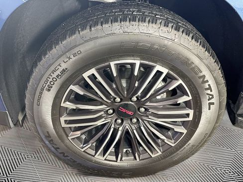 Used 2025 GMC Yukon Elevation w/ LPO, Floor Liner Package image 33