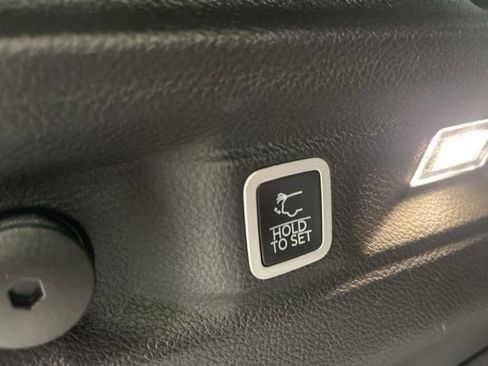 New 2026 Jeep Grand Cherokee L Limited AWD/4WD image 13