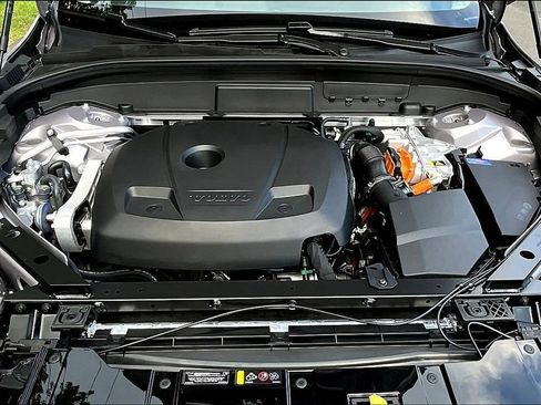 New 2026 Volvo XC60 T8 Plus w/ Climate Package AWD/4WD image 12