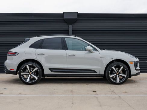 Certified 2026 Porsche Macan S AWD/4WD image 8