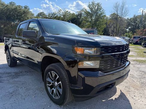 Used 2021 Chevrolet Silverado 1500 Custom RWD image 3